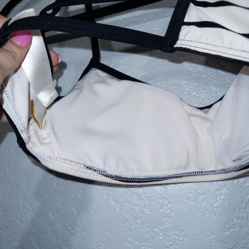 Kate Spade Cream & Black Striped‎ Swimsuit Top Size XS